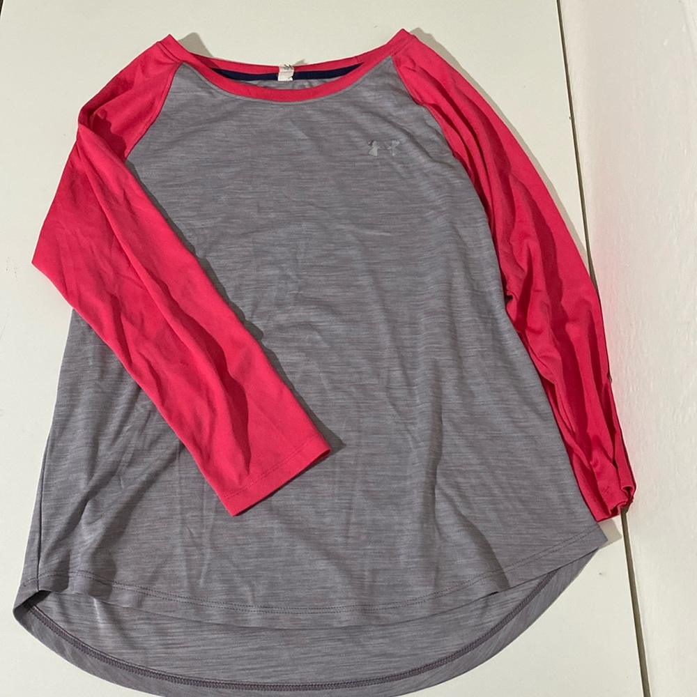 Under Armour heat gear 3/4 sleeve, sz Medium